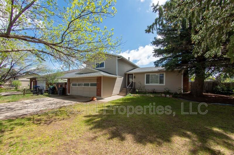 7231 Bomar Dr - Photo 4 of 31