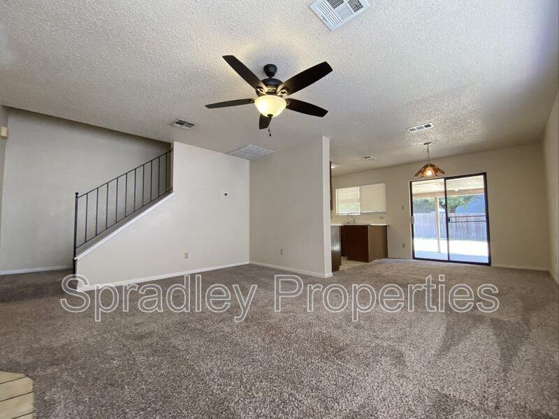 4801 Stone Ridge Dr - Photo 3 of 11