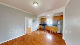 884 32nd St #884 - Photo 1 of 1