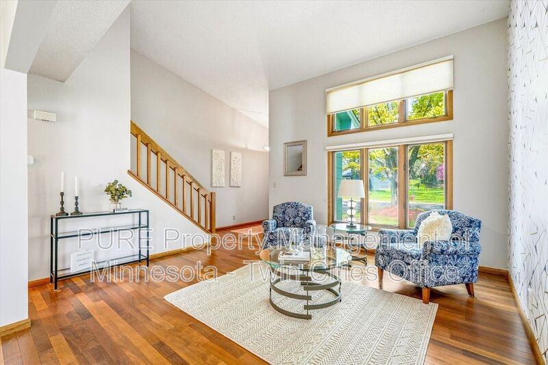 10247 Nottingham Trl - Photo 4 of 49