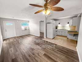 featured image of 3744 Estelle St