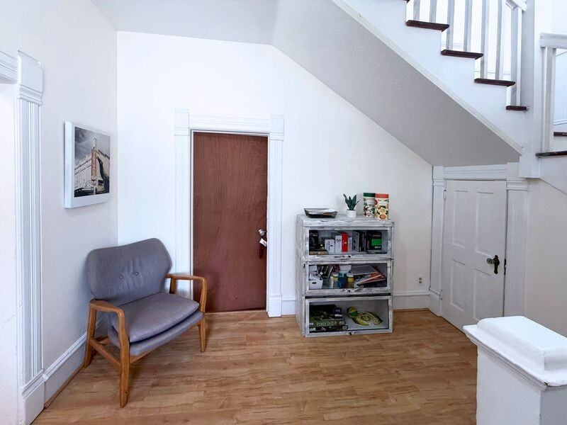 1588 Patterson St - Photo 3 of 25
