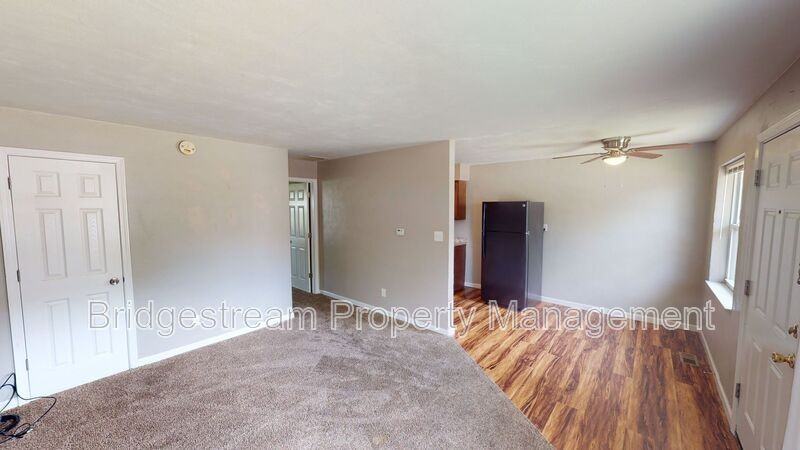 10 Gerlaugh Ave - Photo 2 of 7