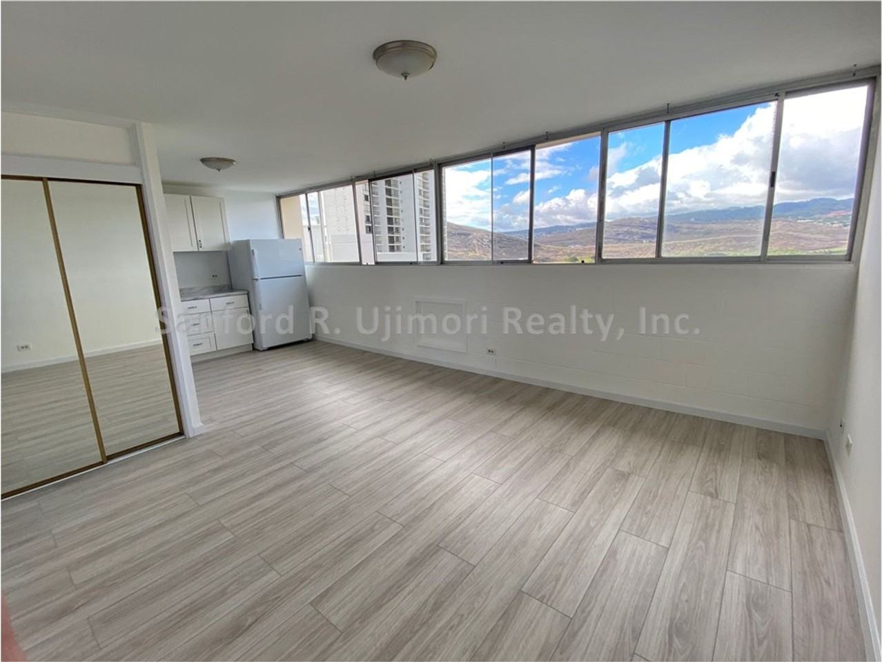 5180 Likini St #1706 - Photo 2 of 14