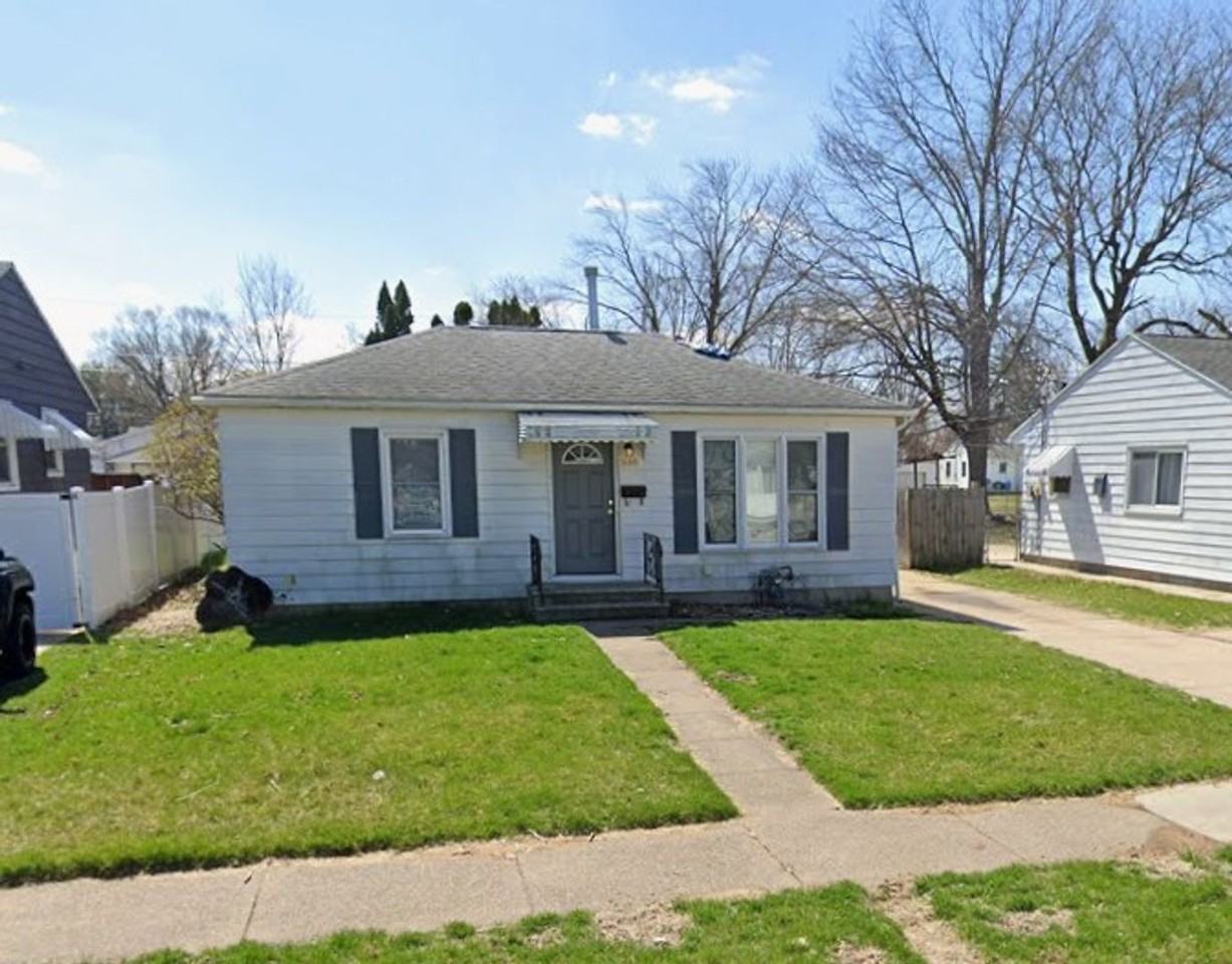 1130 Easton Ave - Photo 7 of 9