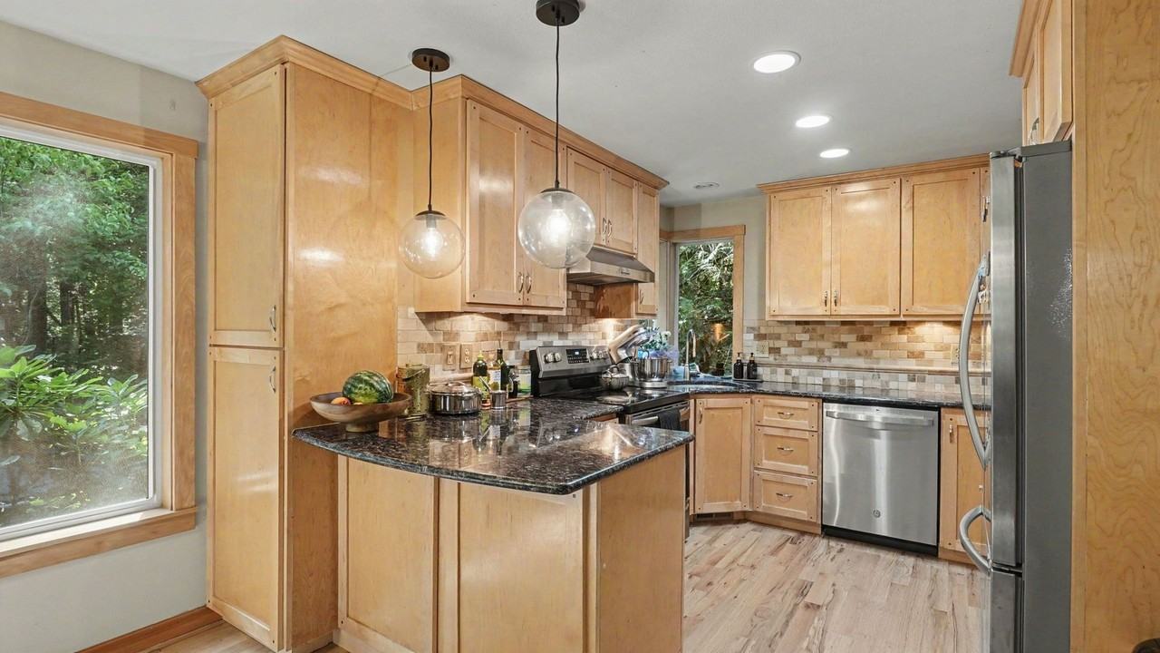 27523 Ne 31st Ct - Photo 5 of 17