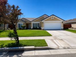 featured image of 693 Kensington Cir