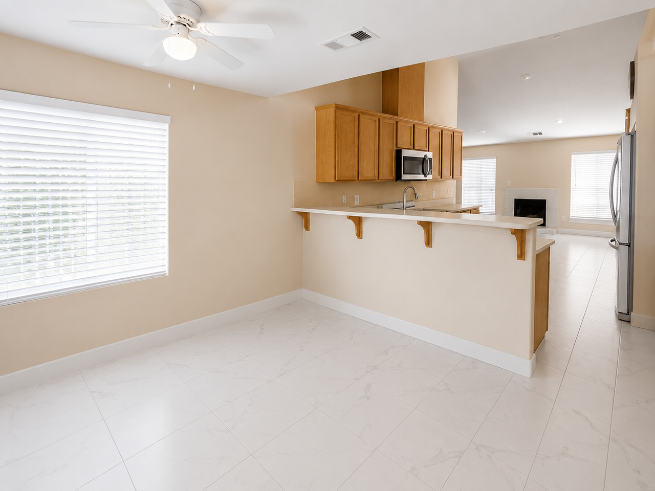 693 Kensington Cir - Photo 5 of 18