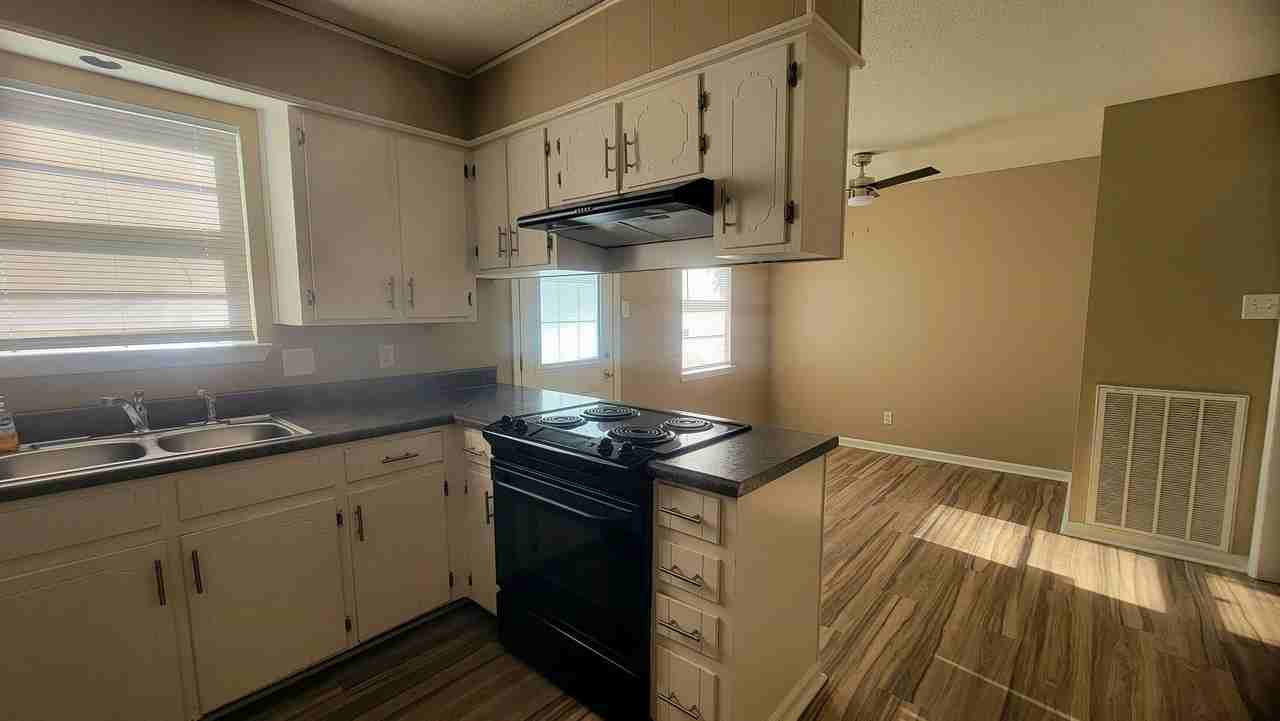 17722 Michael Todd Ln - Photo 6 of 35