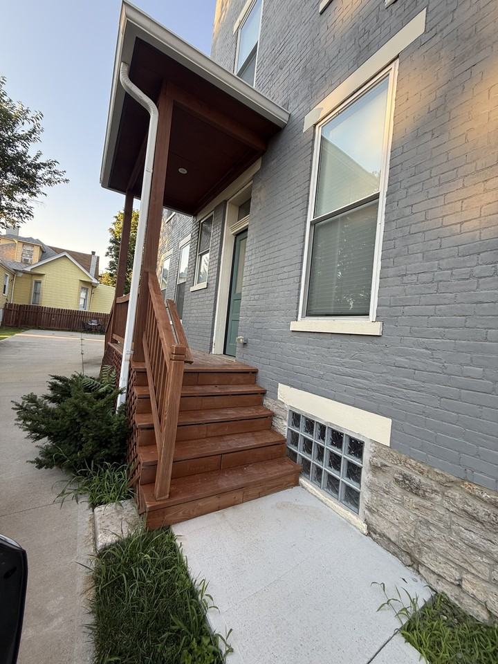 1646 Dauner Ave #NA - Photo 2 of 19