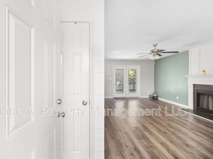 21 Sawtooth Oak Cir - Photo 2 of 17