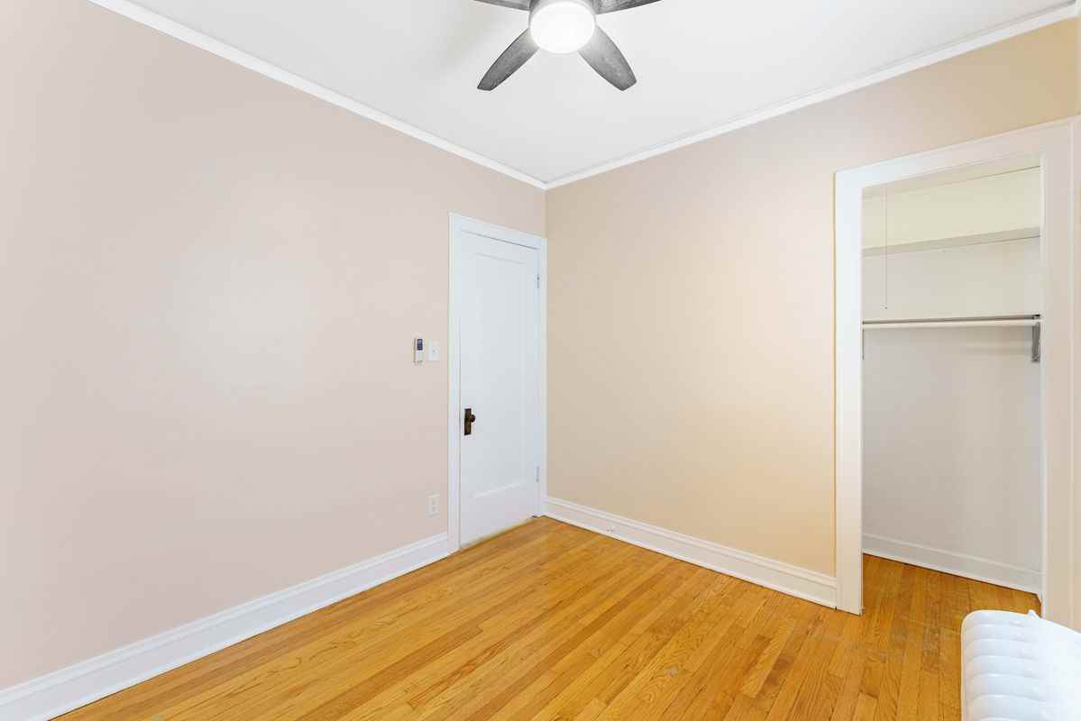 2125 Wesley Ave ##2 - Photo 5 of 19