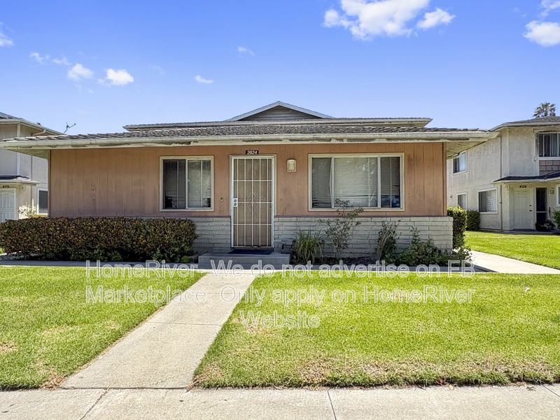 2622 Spinnaker Ave