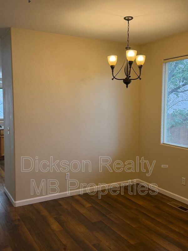 2388 Sapphire Ridge Way - Photo 2 of 19