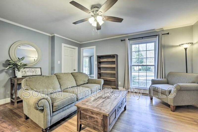 144 Parkwood Cir - Photo 7 of 35