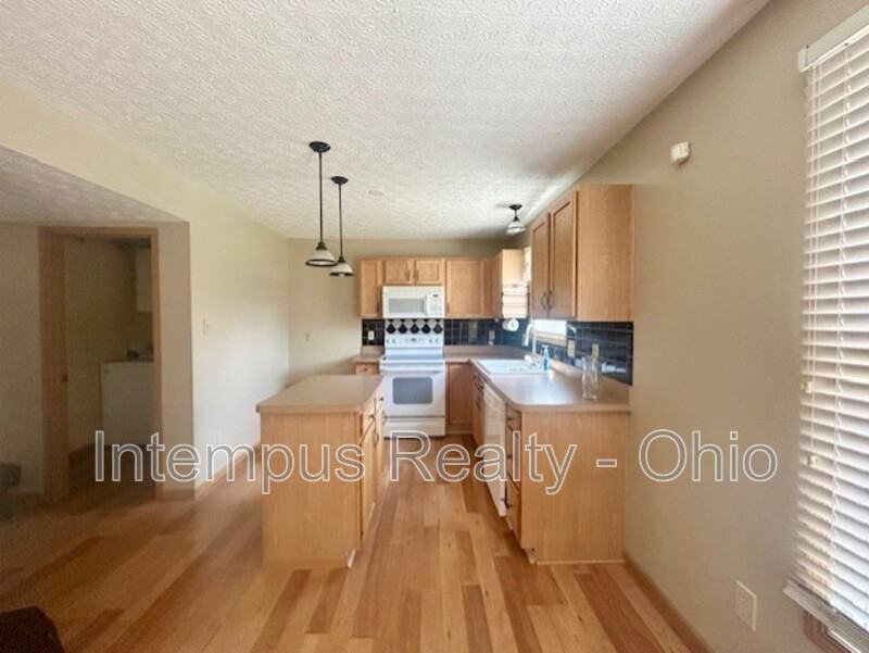 173 Niatross Pl - Photo 6 of 26