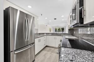 featured image of 3901 South Flagler Drive