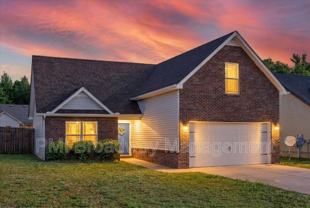 837 Shelton Cir - Photo 1 of 1