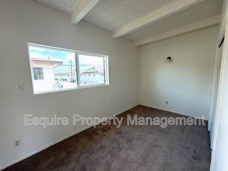 2050 N Ventura Rd #6 - Photo 5 of 14
