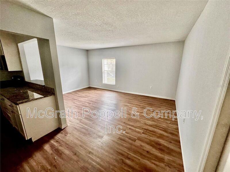 115 Picardy Villa Cir #202 - Photo 5 of 15