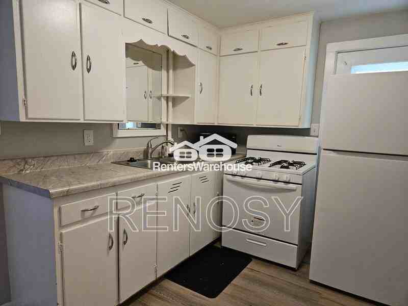 1210 West St - Photo 3 of 7