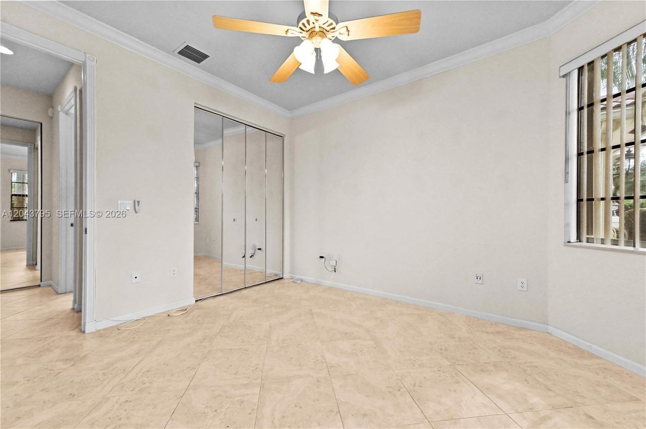 6823 Fabiano Circle - Photo 2 of 8