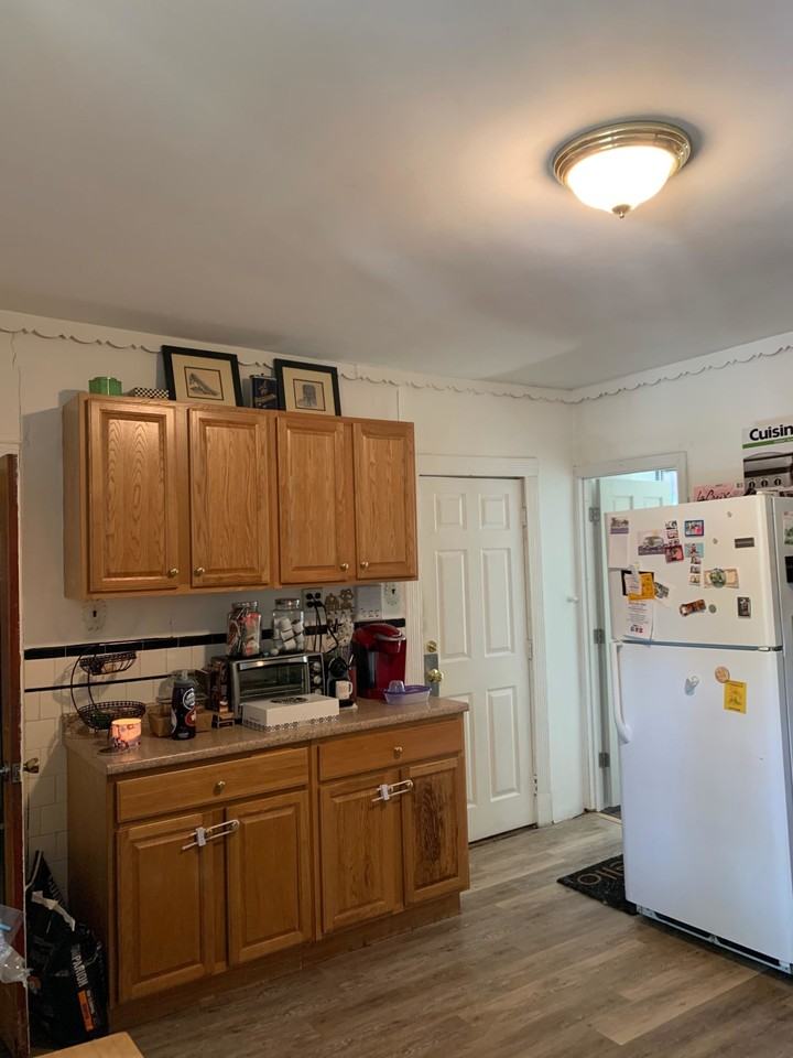 Tileston St #3 - Photo 2 of 7