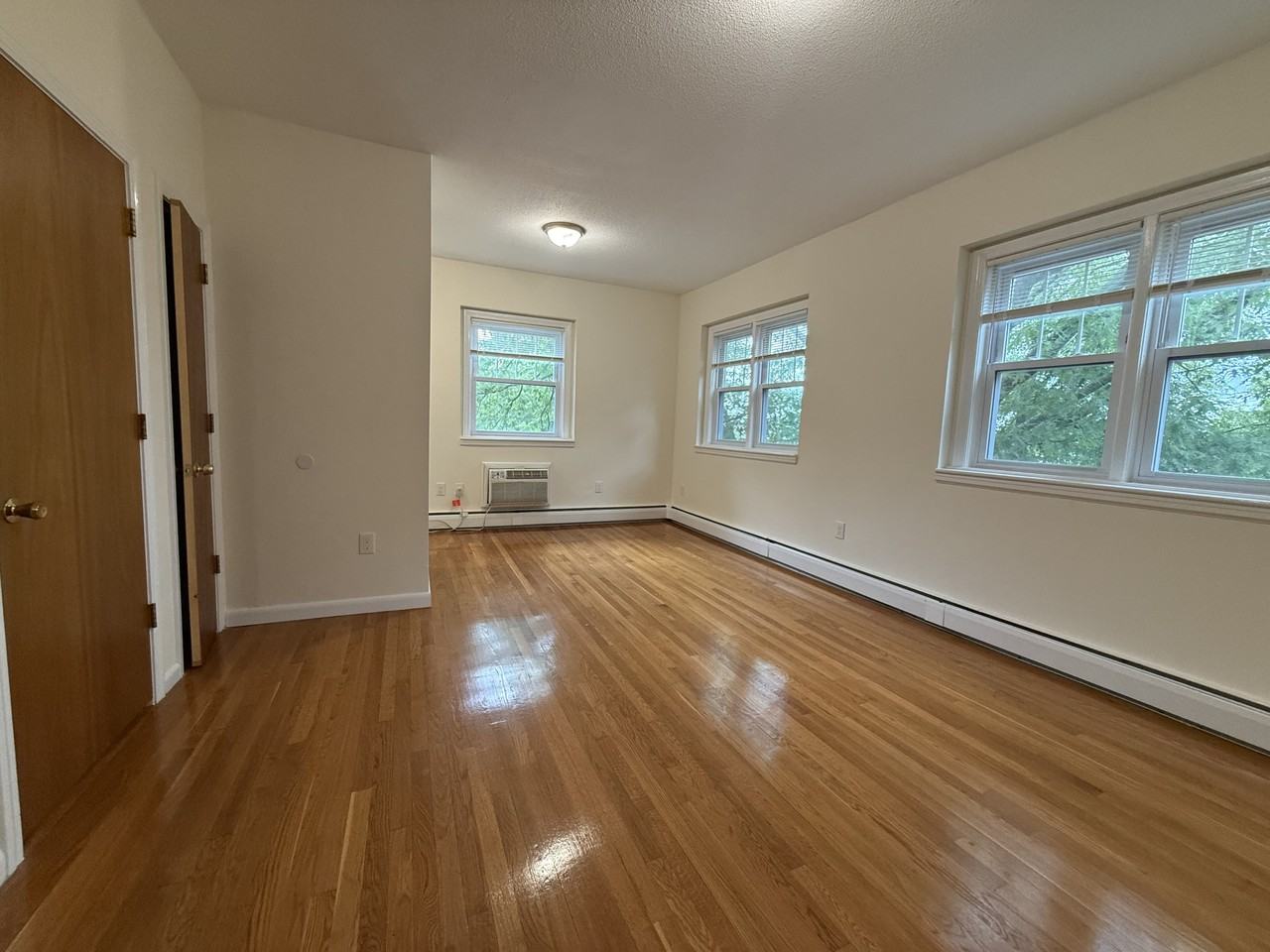 Commonwealth Ave. & Foster Street #35 - Photo 4 of 8
