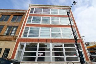 2412 W North Ave #R6 - Photo 1 of 1