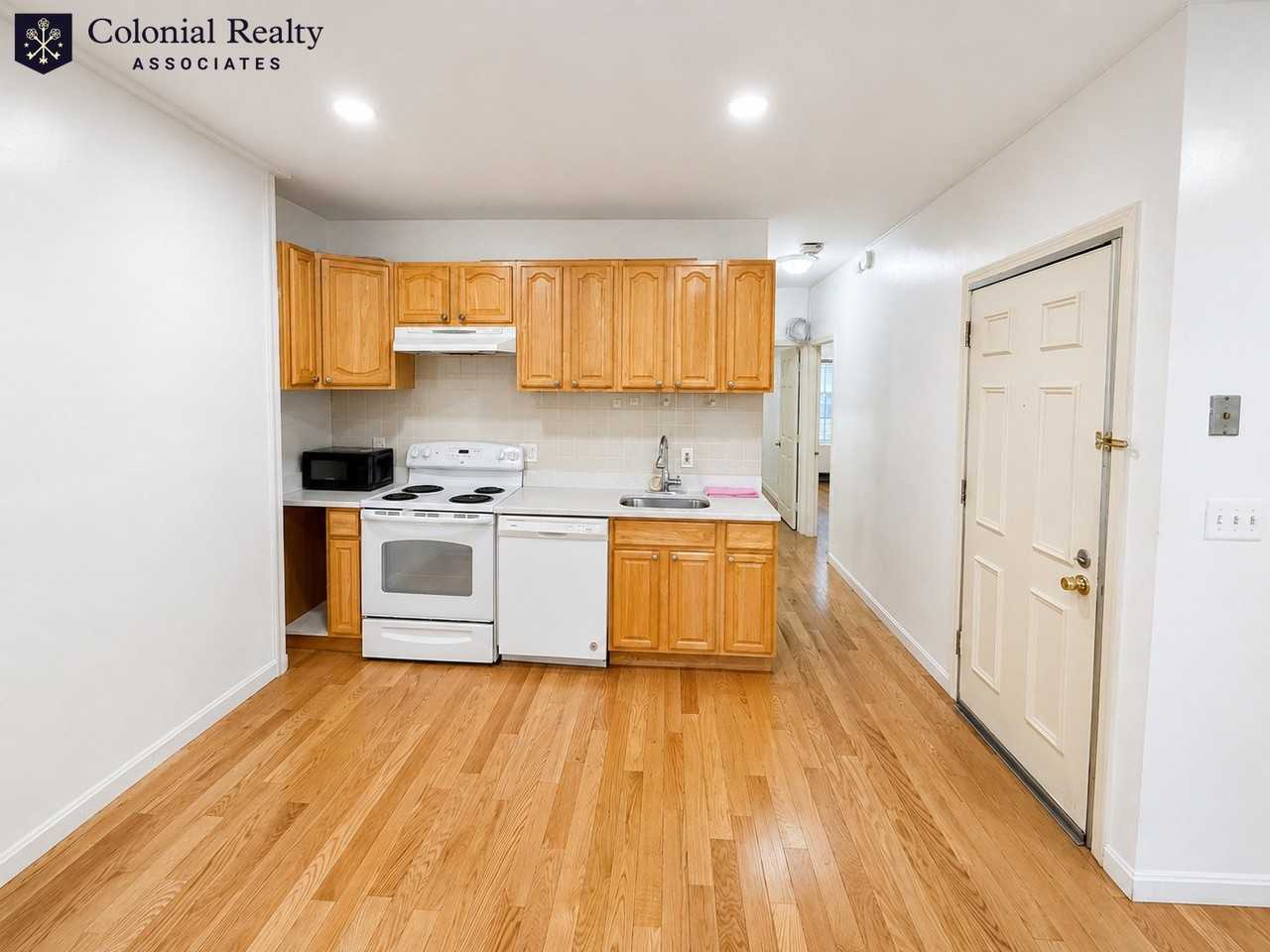 70 Tyler St #C2 - Photo 5 of 29