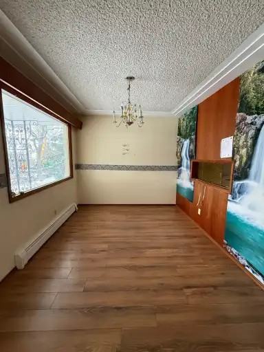 9841 85 Ave Nw - Photo 2 of 19