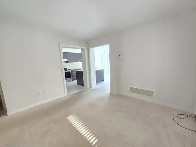 384 Windfields Farm Dr W - Photo 2 of 30