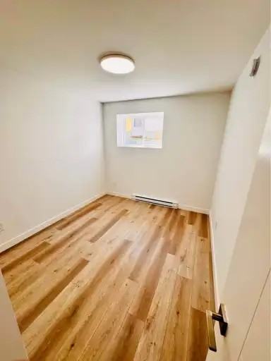 351 Kildare Ave W #A - Photo 4 of 11