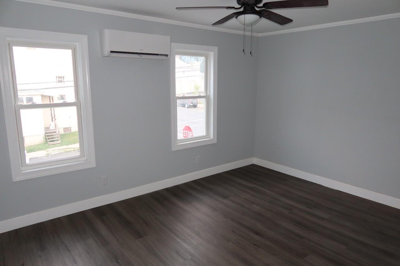 59 E Phillips St #61B - Photo 4 of 11