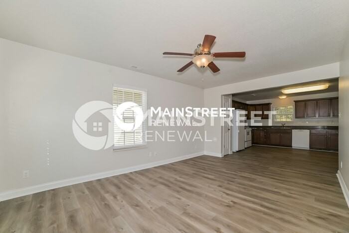 966 Norwood Village Ln - Photo 4 of 17