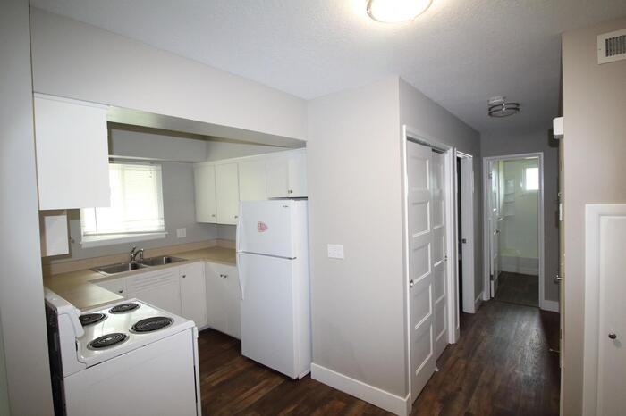 6000 Metcalf Ln #3B - Photo 4 of 15