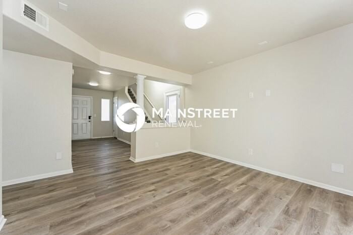 18654 E 46th Pl - Photo 3 of 17