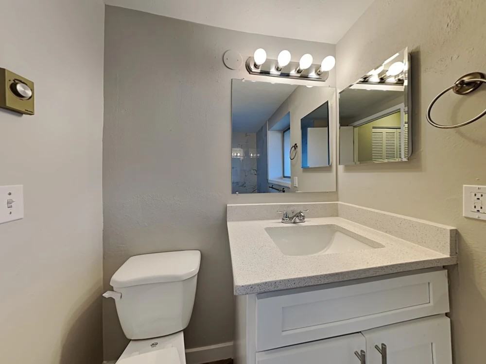 18339 East Iowa Drive - Photo 6 of 12