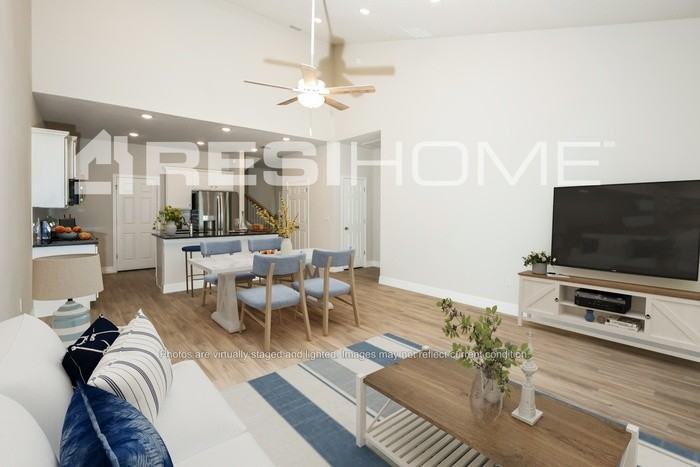 175 Honeytree Ln - Photo 5 of 19