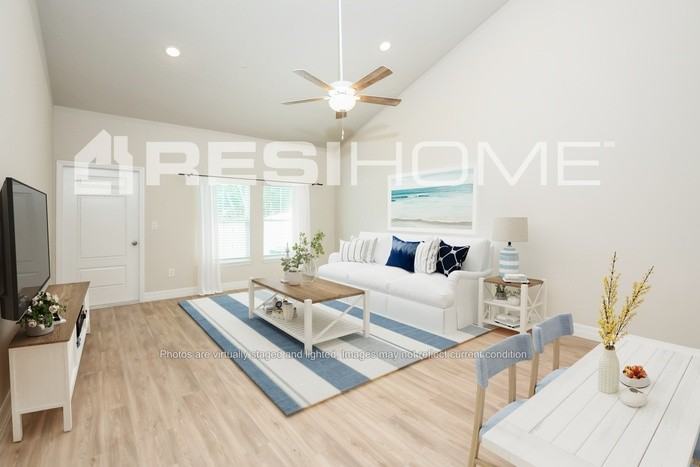 175 Honeytree Ln - Photo 6 of 19