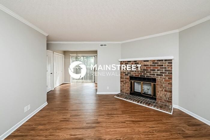 3213 E Lake Dr - Photo 5 of 17