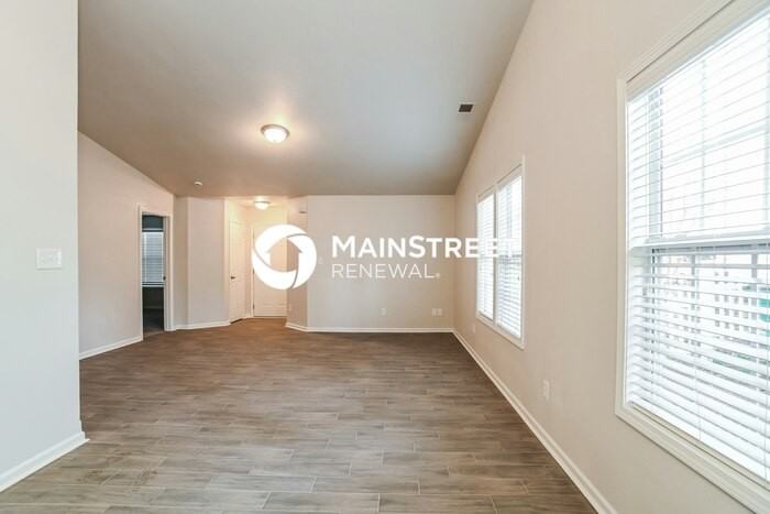 707 Belmeade Green Dr - Photo 4 of 16