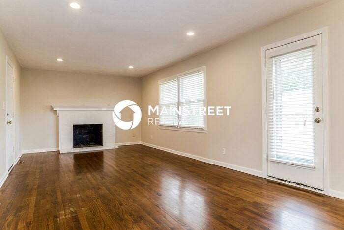 5122 N Cleveland Ave - Photo 7 of 17