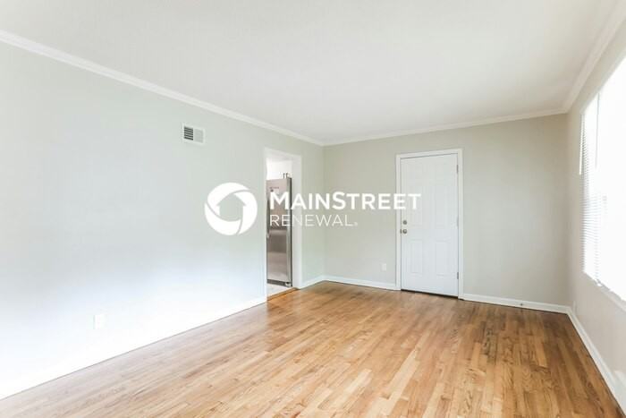 5302 N Garfield Ave - Photo 7 of 16