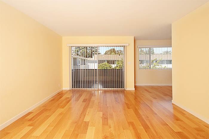 696 Towle Way #26 - Photo 5 of 7