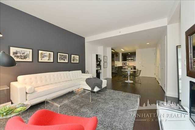 Nassau St #22G - Photo 6 of 9