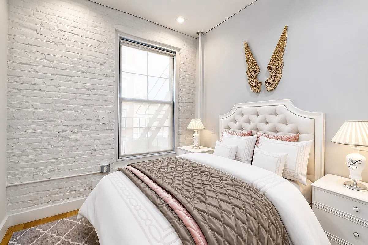 7 Rivington St #3 - Photo 3 of 5
