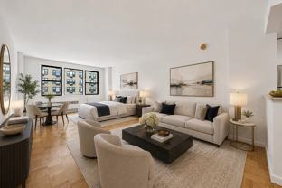 150 E 18th St #14P - Photo 1 of 1