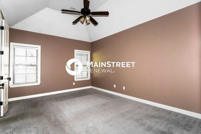 5398 Meadowbriar Trl - Photo 7 of 19
