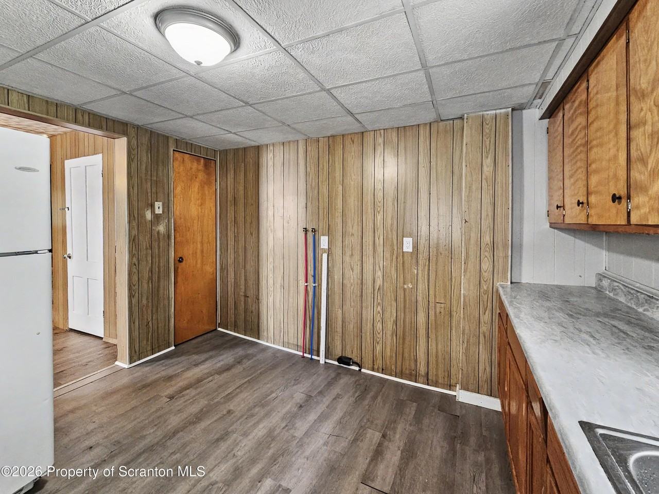224 Fremont St #A - Photo 4 of 13
